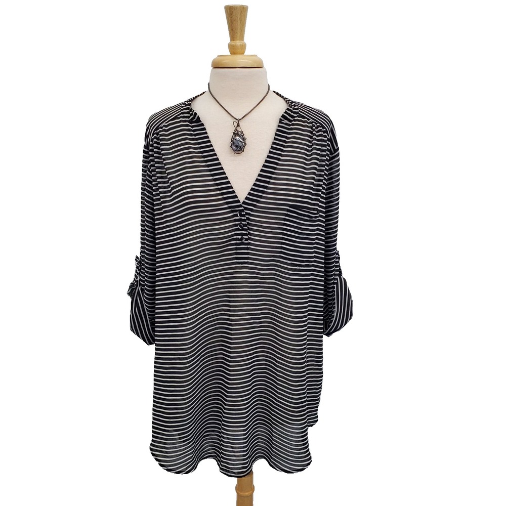 Torrid Black White Striped Semi-Sheer Blouse Top Size 3X V-Neck 3/4 Roll Tab